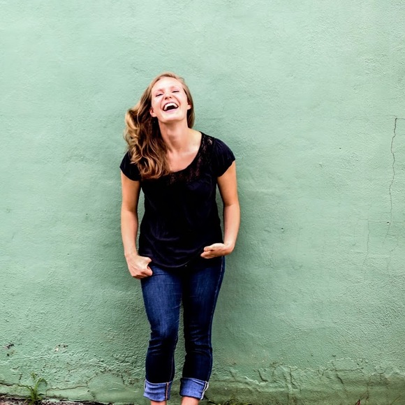 Meet your Posher, Elizabeth - Picture 1 of 1